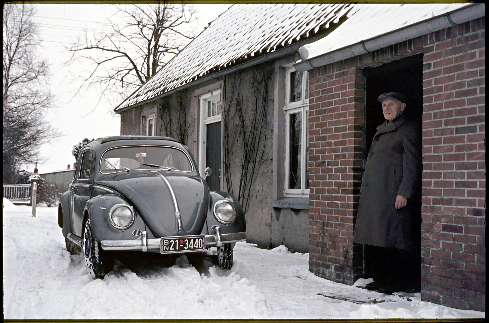 VW Käfer Ovali 1954 in Britischer Besatzungszone Niedersachsen