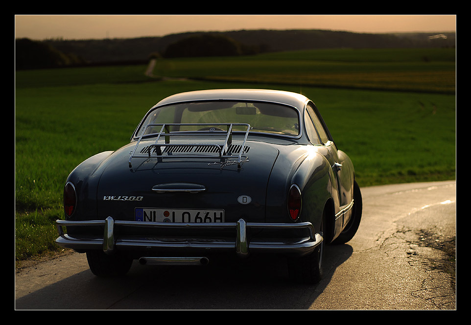 VW Karmann Ghia 1965 - on the road