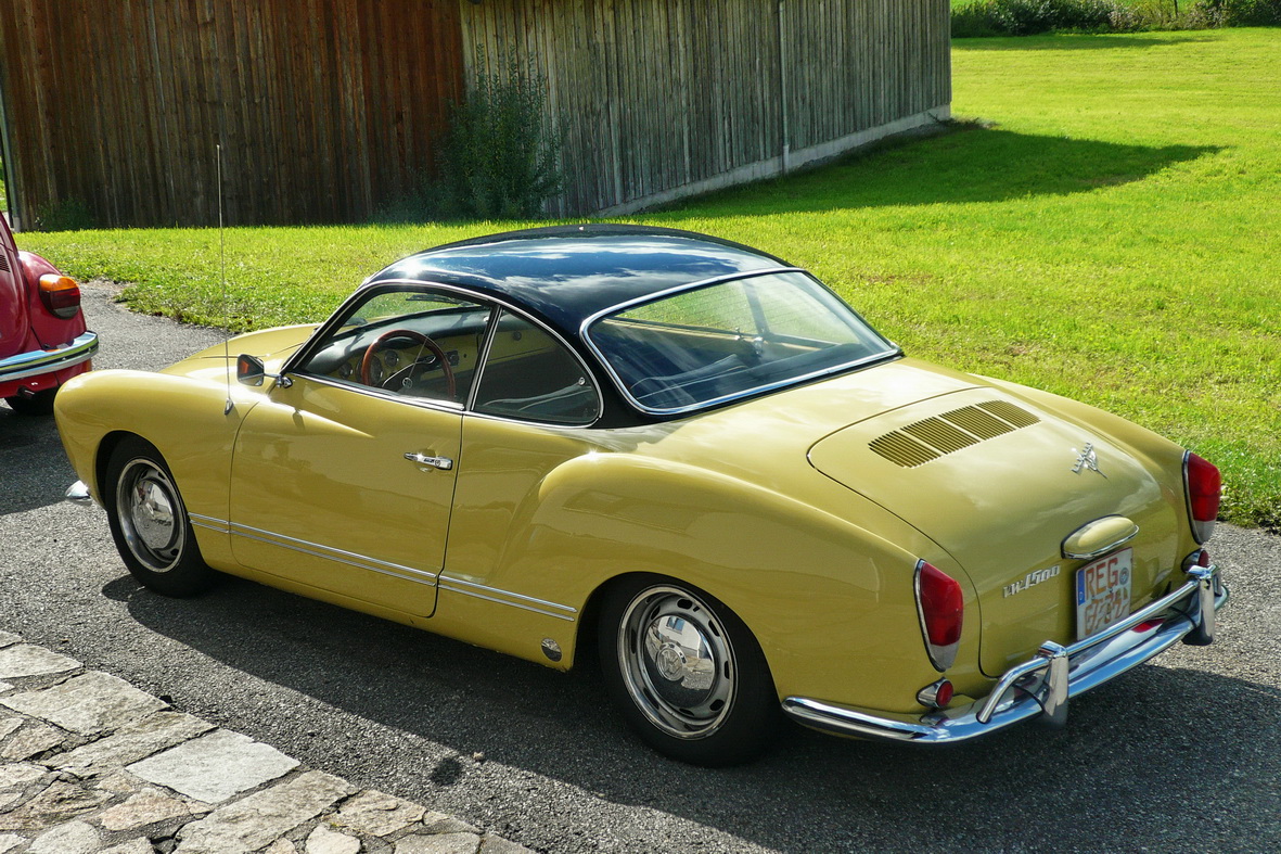 VW Karmann-Ghia