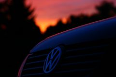 VW @ night