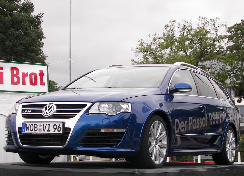 VW Passat R36