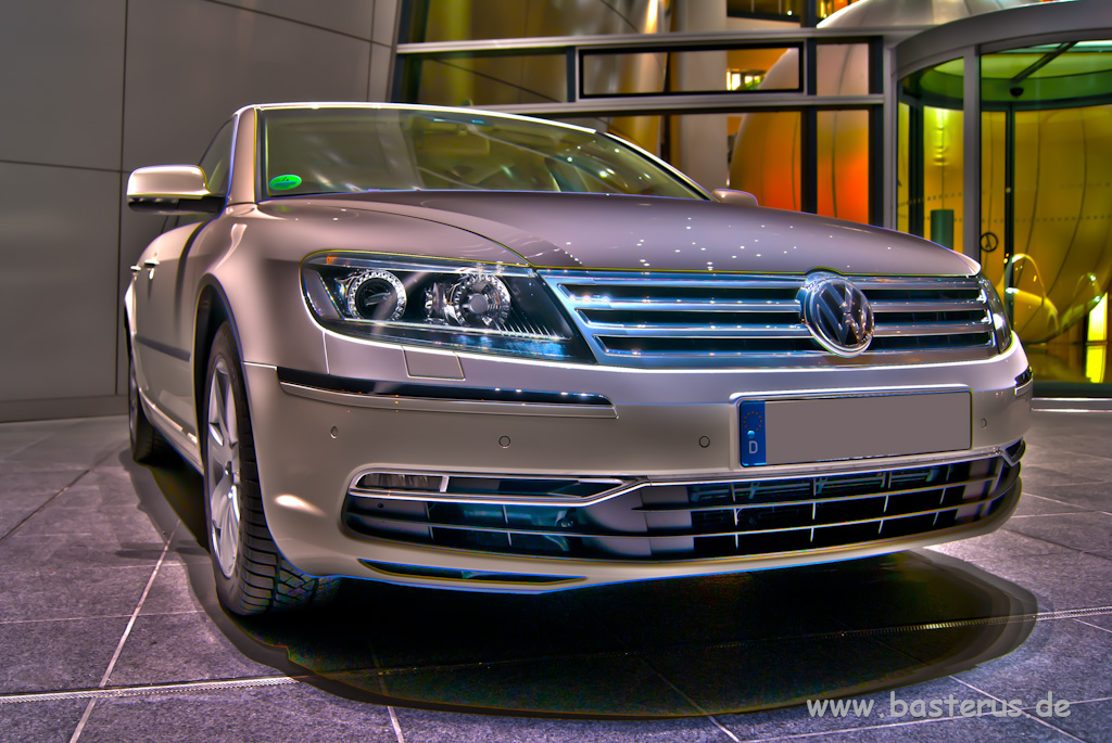 VW Phaeton in HDR