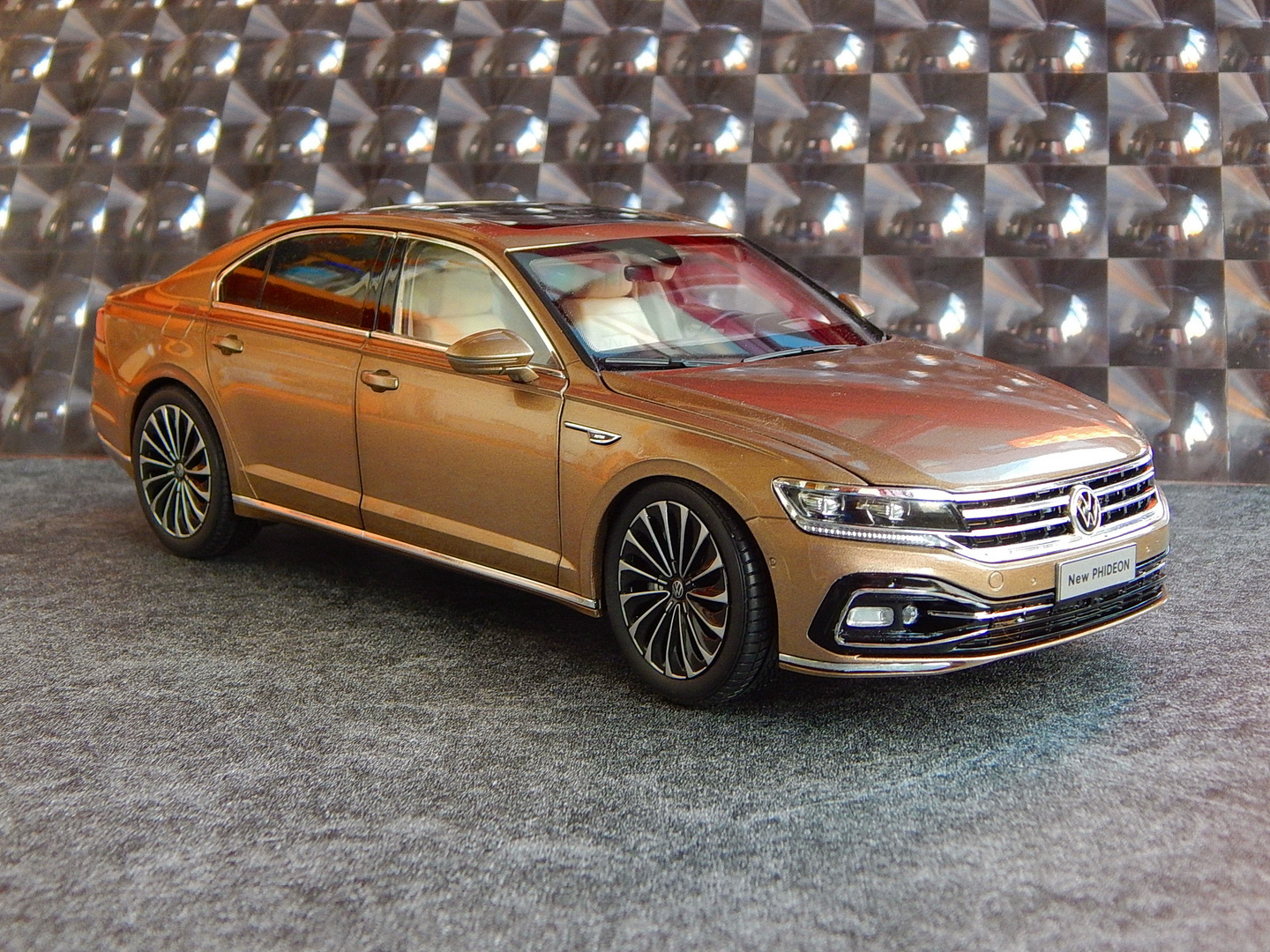 VW PHIDEON 2020 ---