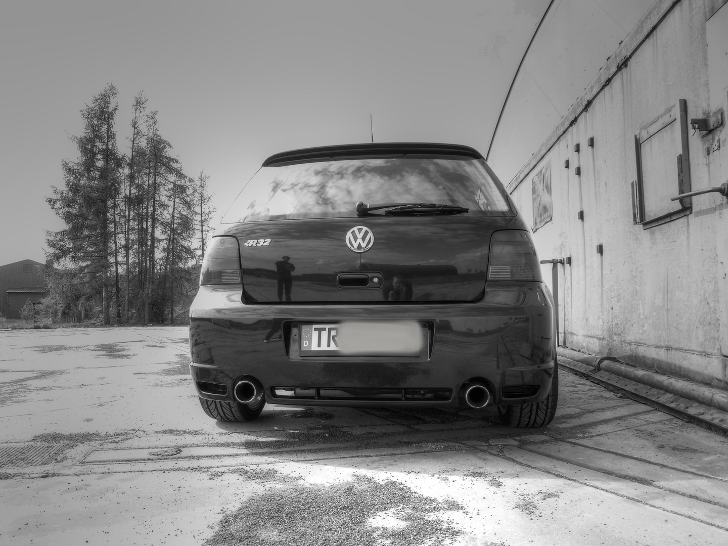 VW R32