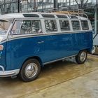 VW  T 1  " Samba Bus "