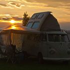 VW T1 beim Oldtimer-Camping