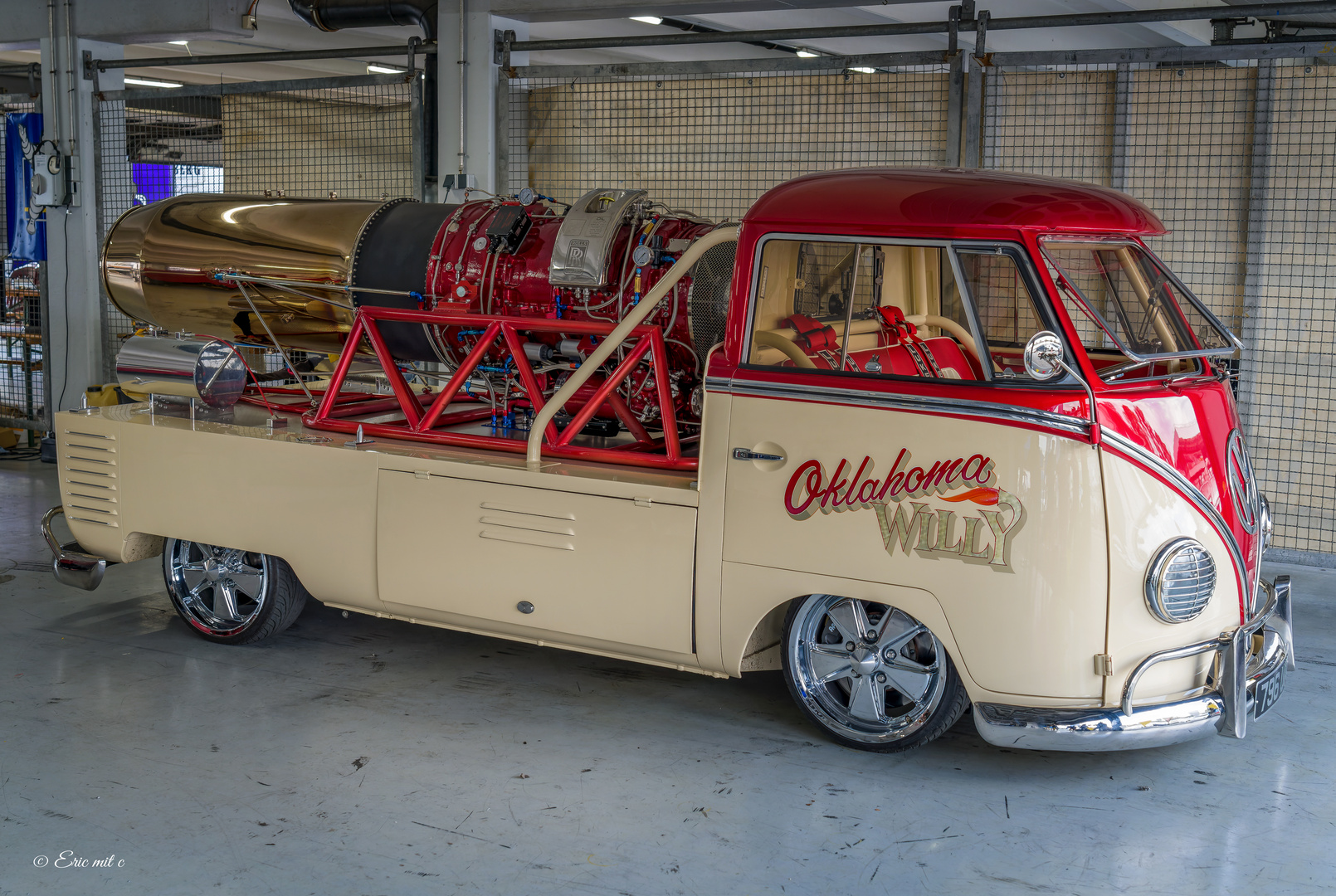 VW T1-Raketen-Pritschenwagen "Oklahoma Willy"