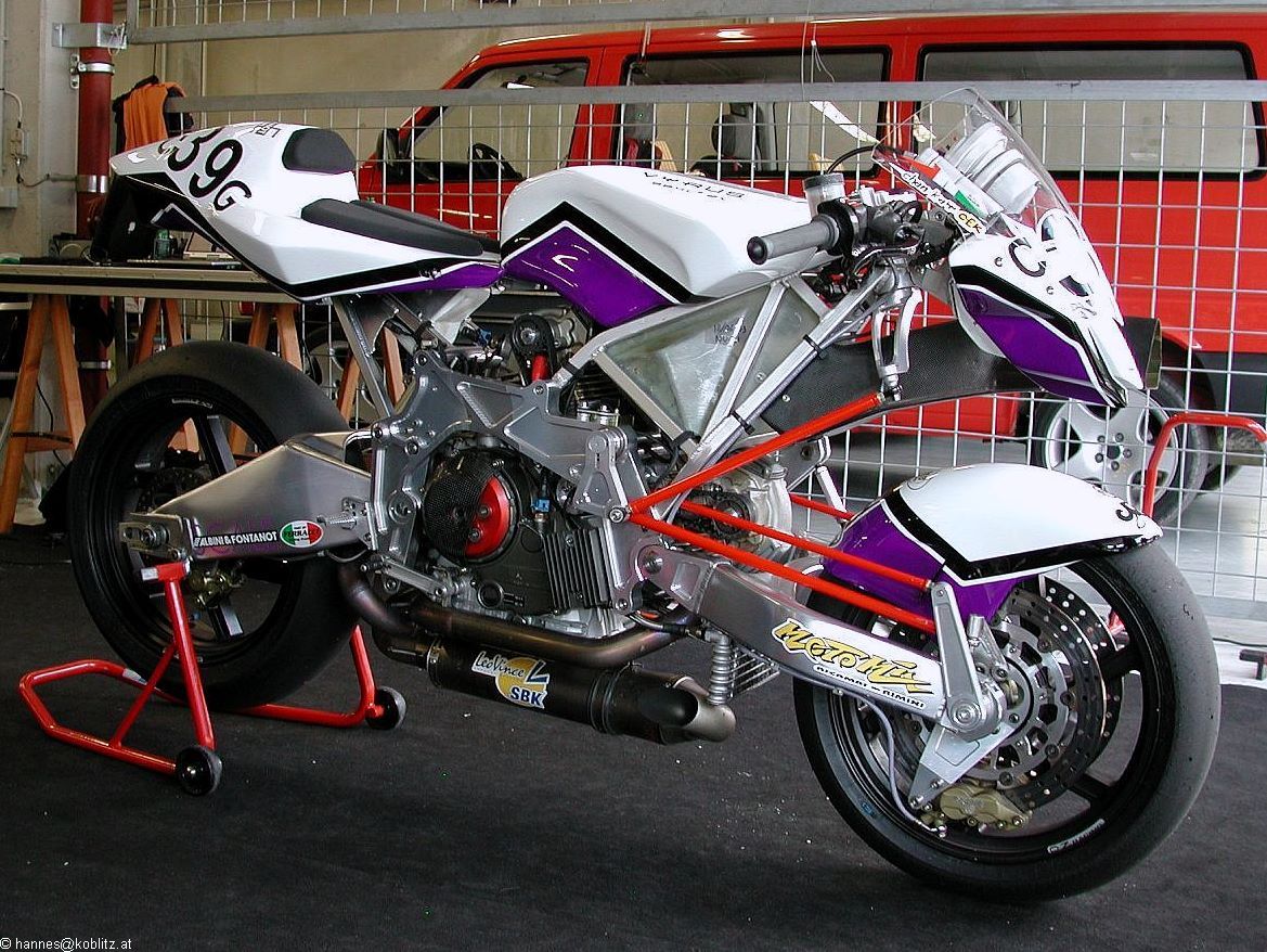 VYRUS DUCATI