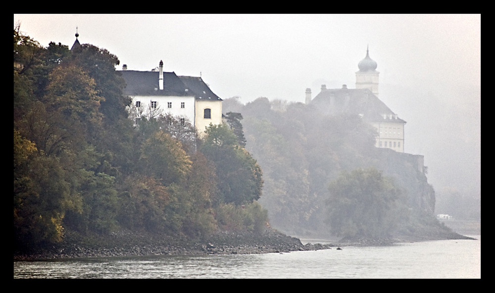 Wachau: Kloster und Schloss Schönbühel