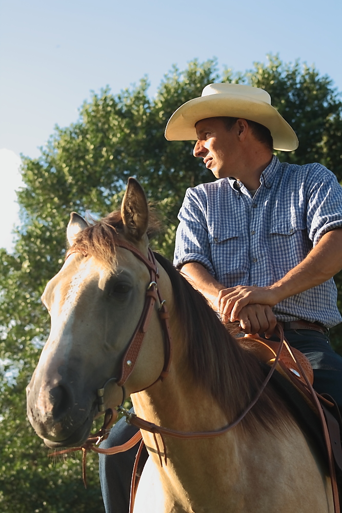 wachehaltender Cowboy