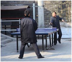 Wachmannschaft beim Ping Pong / Peking