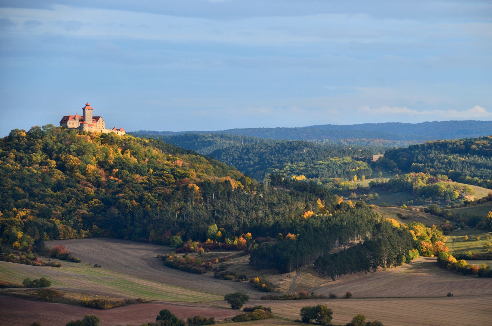 Wachsenburg in Bunt