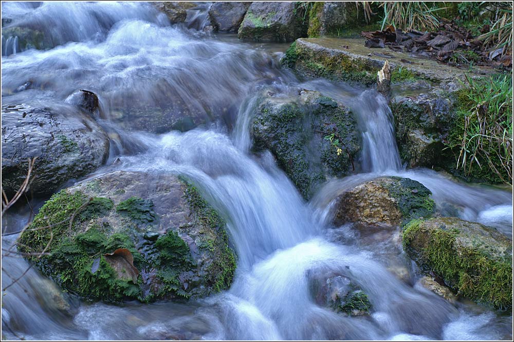 Wachsender Wasserfall.... II