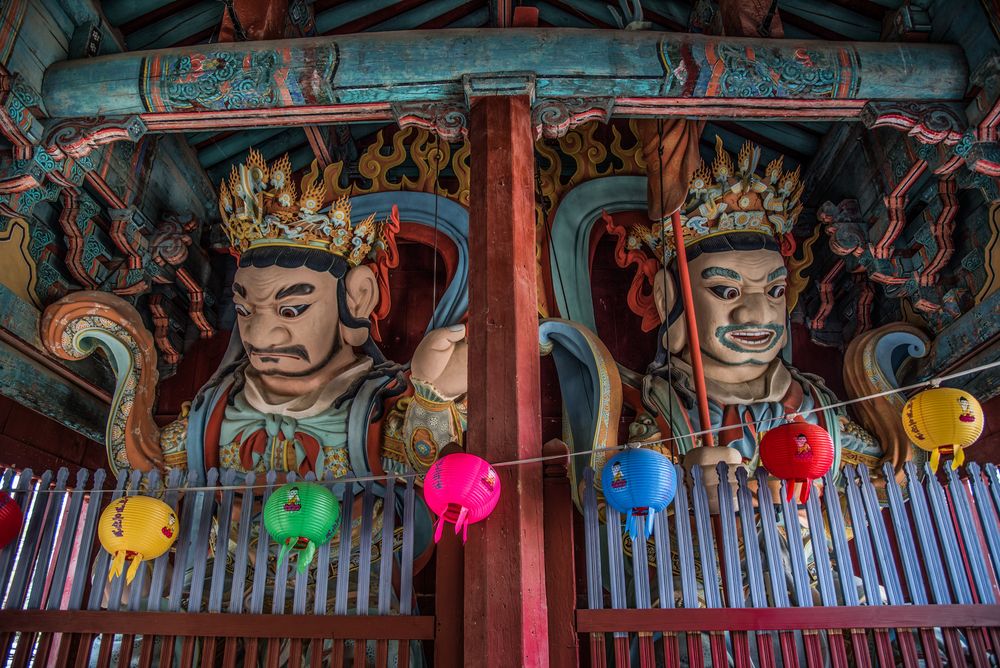 Wächter am Eingang des Songgwangsa Tempel