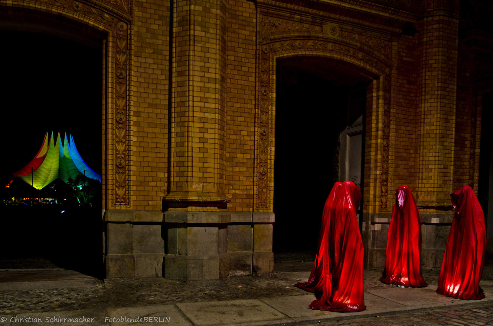 Wächter der Zeit am Anhalter Bahnhof