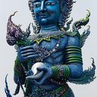 Wächterfigur vor dem Blauen Tempel