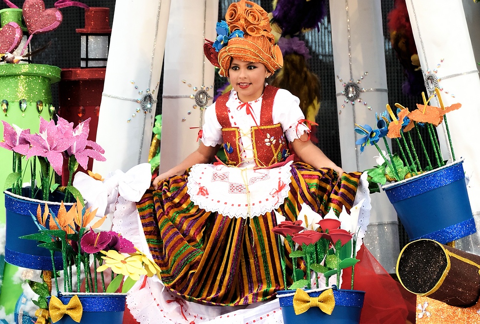 Wahl zur Kinderkönigin in Puerto de la Cruz, Teneriffa