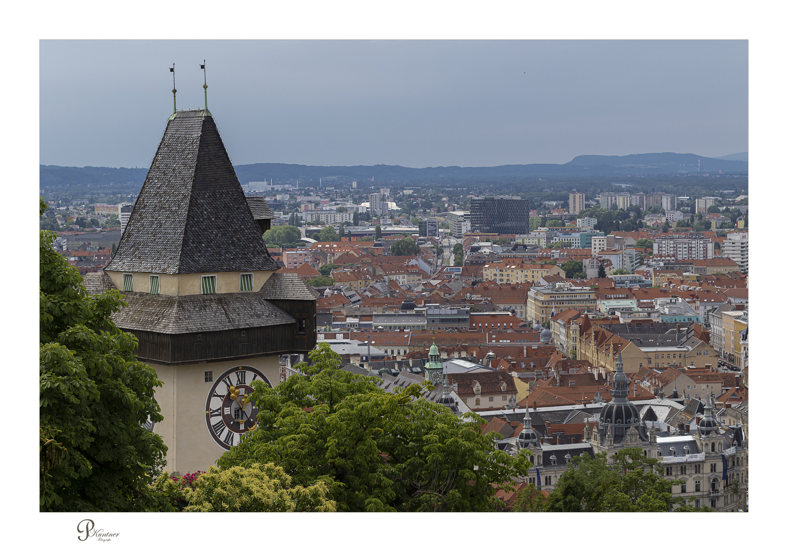 Wahrzeichen Uhrturm