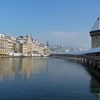 Wahrzeichen von Luzern im Winterkleid