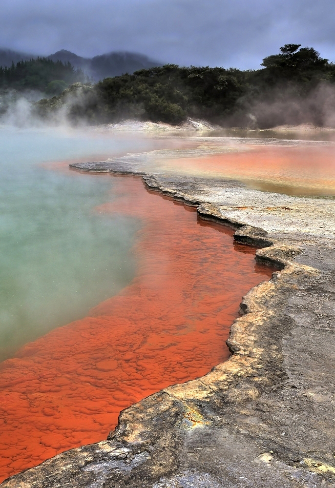 - Wai-o-tapu -