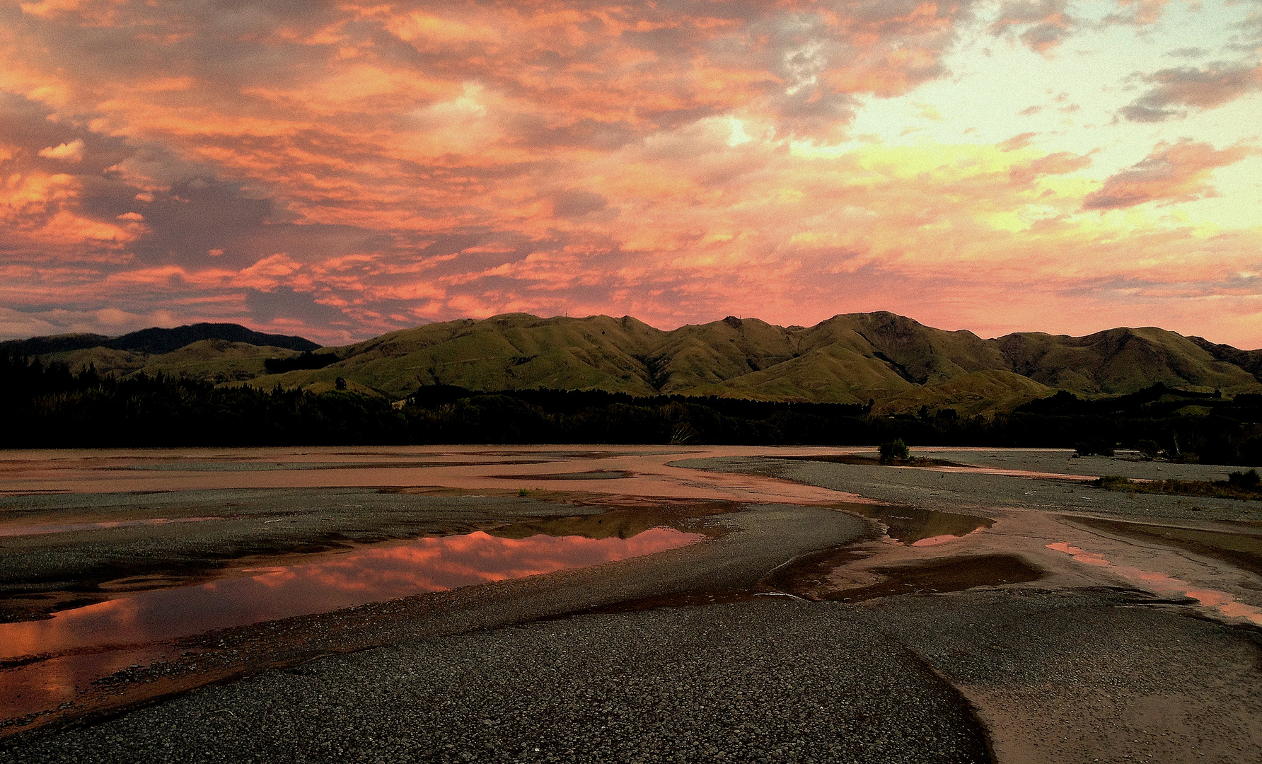 Waiau River Sunset