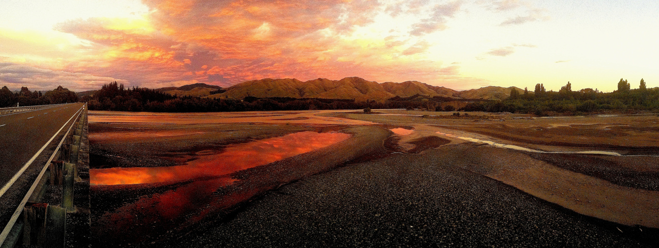 Waiau River Sunset