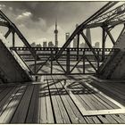 Waibaidu Bridge mit Pudong