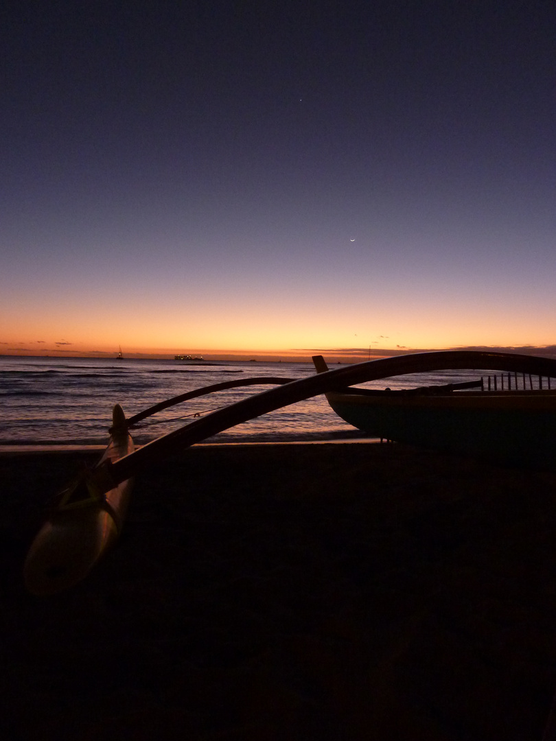 Waikiki beach, Honolulu, HI..