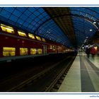 waiting for a train -- und natürlich aus 2005