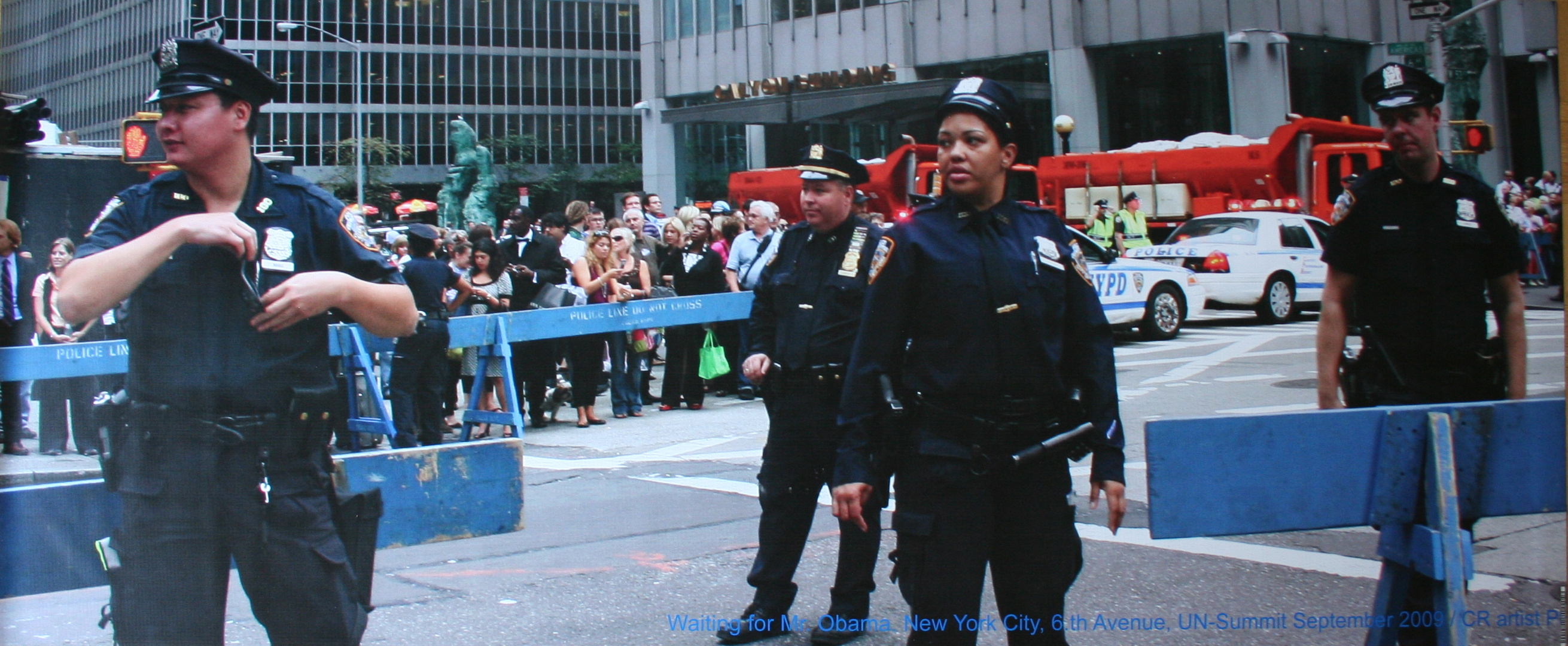 Waiting for Obama, Sept 2009, 6.th Av.,Hilton, UN-summit