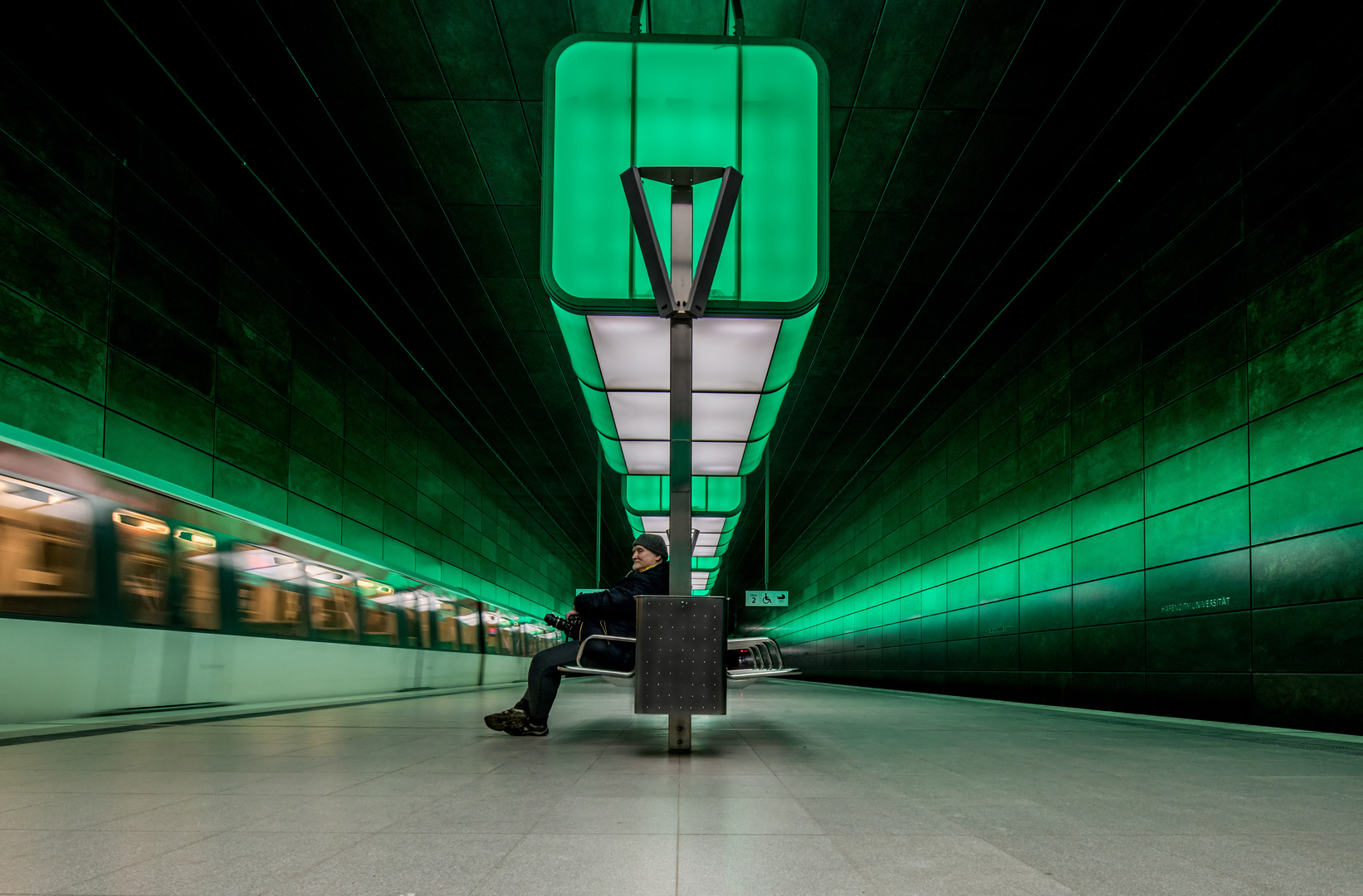 Waiting for the U-Bahn