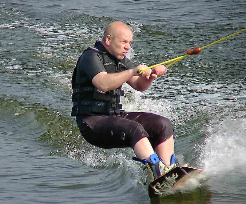 Wakeboarder in Aktion