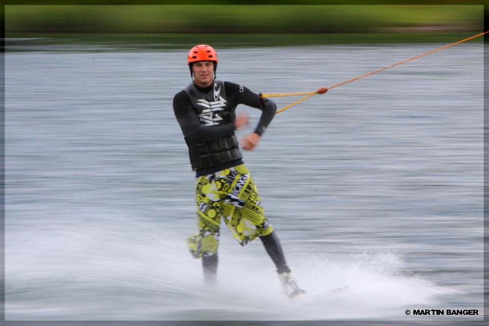 Wakeboarding Action (Bild 7 v. 10)