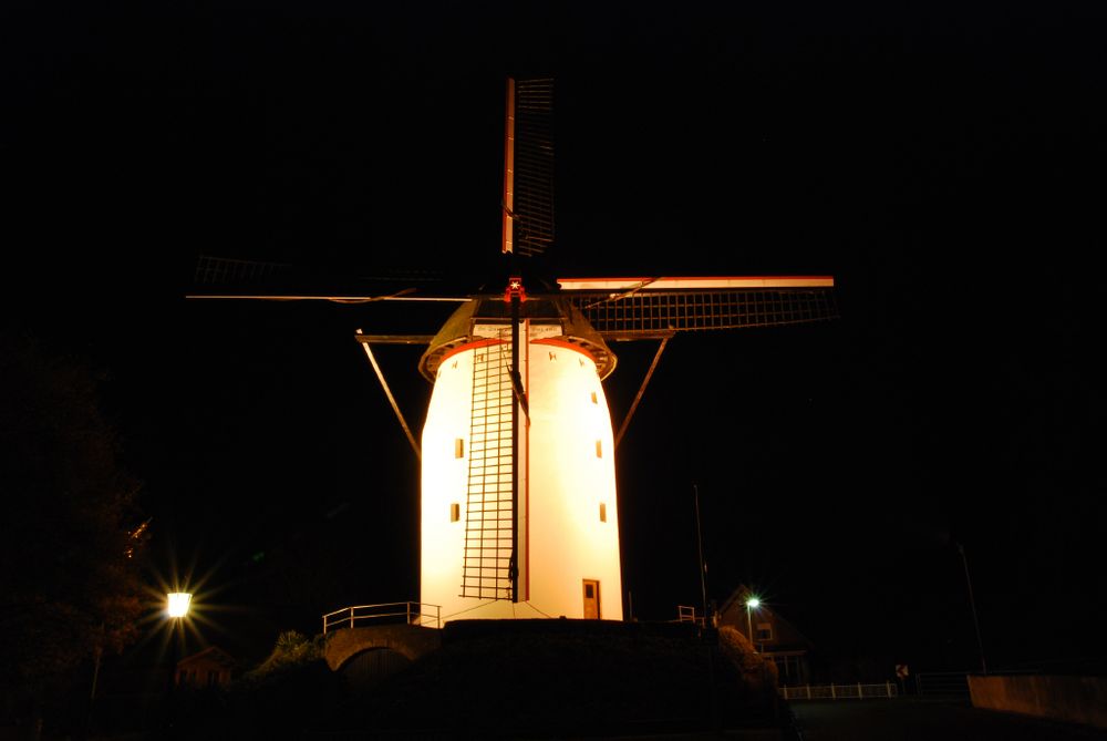 Walbecker Mühle bei Nacht