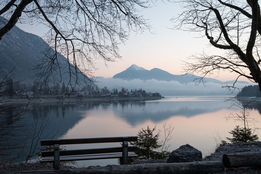 ...Walchensee vor Sonnenaufgang...