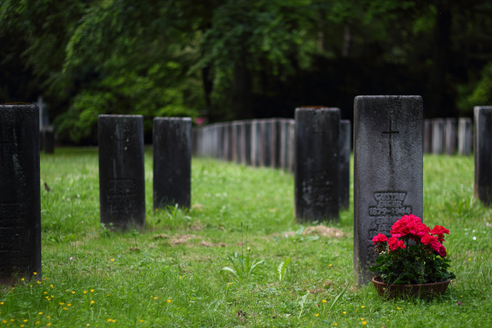 Waldfriedhof 02