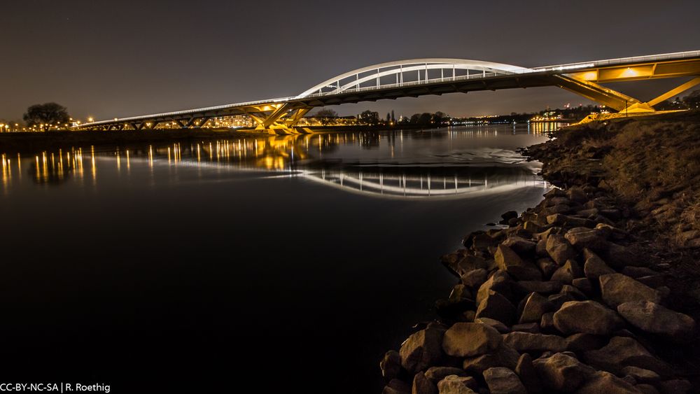 Waldschlößchenbrücke Dresden