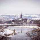 Waldschlösschenbrücke, Hintergrund Dresden Neustadt