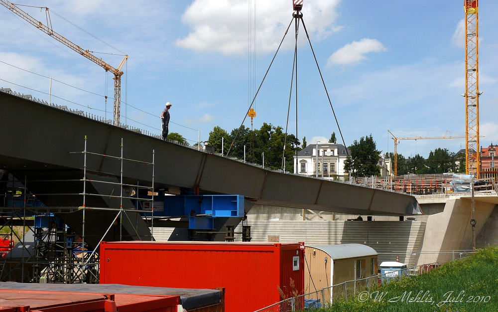 Waldschösschenbrücke im Juli II