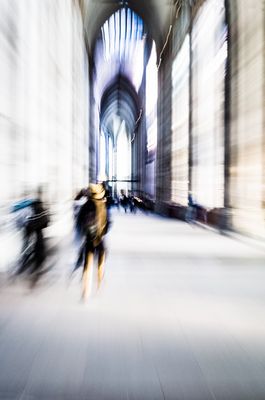 Walk in Cologne Cathedral
