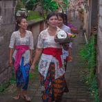 Walk to the temple ceremony