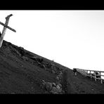 walking alone on the Vesuvius crater