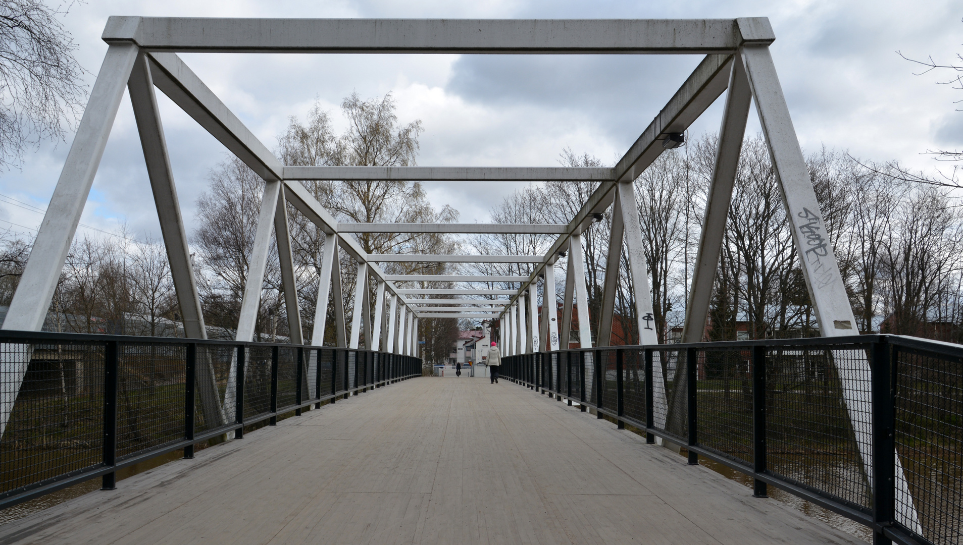 Walking bridge over Vantaa river