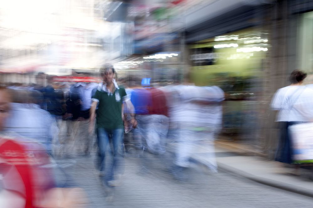 Walking man Foto & Bild erwachsene menschen, menschen in der freizeit