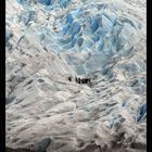 Walking on the glaciar