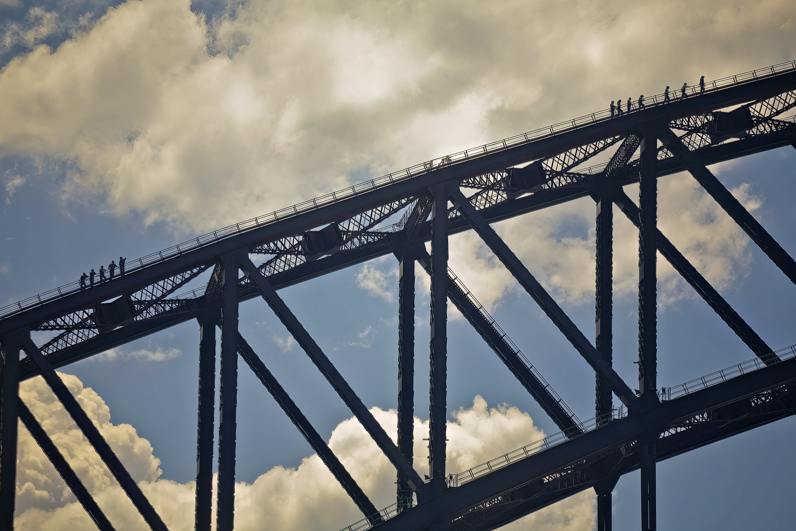 Walking the harbour bridge.