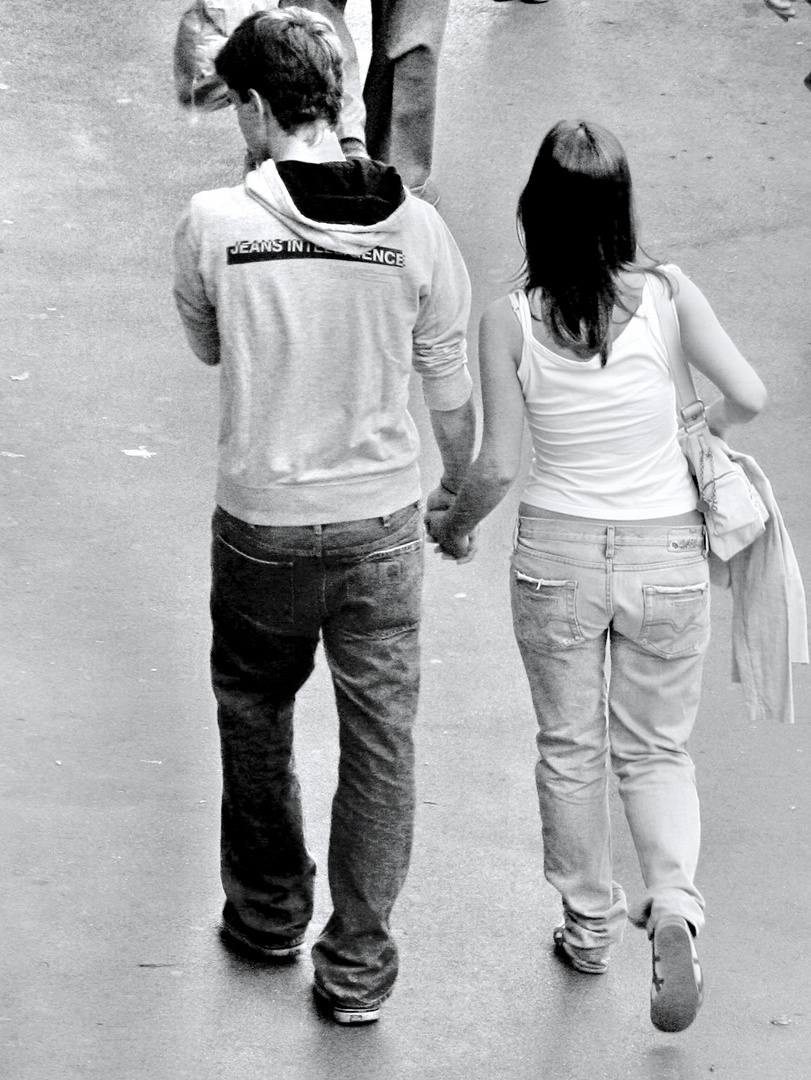 walking together - più che amici?