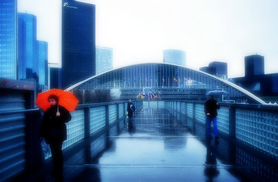 Walking under Rain