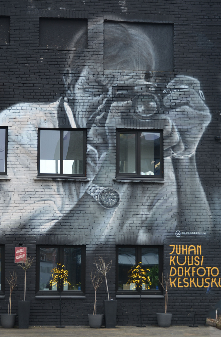 Wall paint on Johan Kuus documentary Photo center 