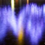 Wallanlagen: schwebende Lichter im See